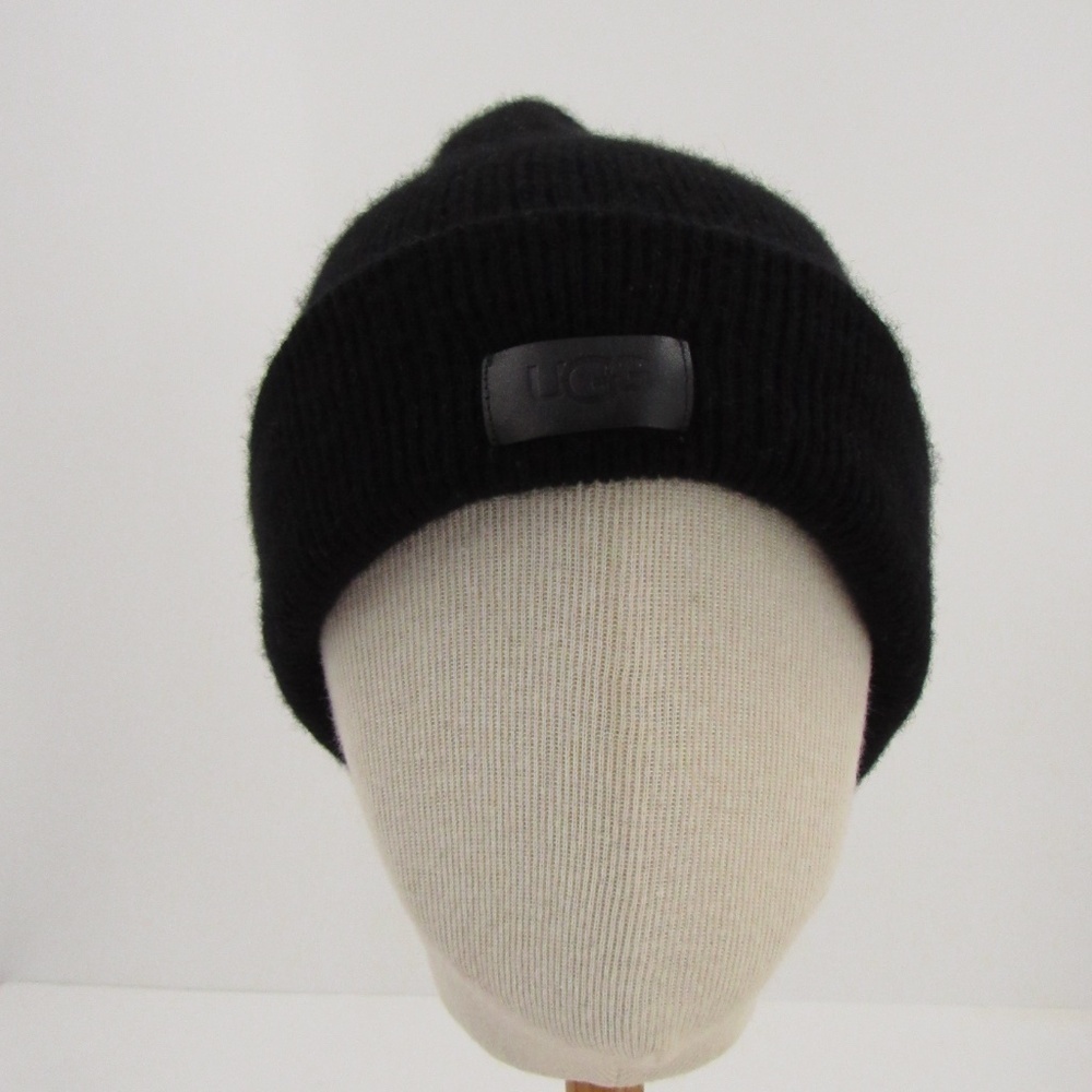 UGG Black Two-Layer Wool/Cashmere Hat O/S